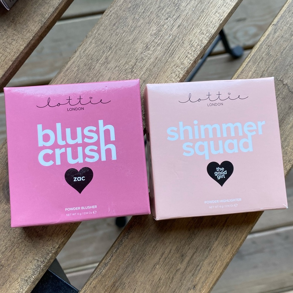 Lottie London highlight/blush duo +freebies